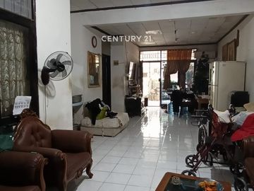 Rumah 2 Lantai SHM Di Taman Modern Cakung 5 KT Harga Nego