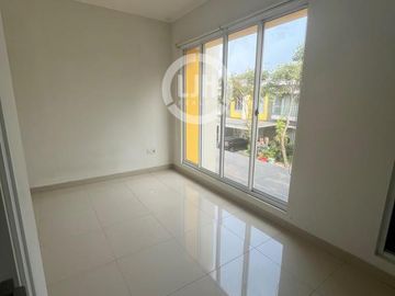 Disewakan Rumah Bagus di Cluster Abbey Road Sedayu City Kelapa Gading Jakarta Utara