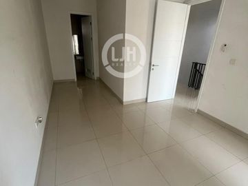 Disewakan Rumah Bagus di Cluster Abbey Road Sedayu City Kelapa Gading Jakarta Utara
