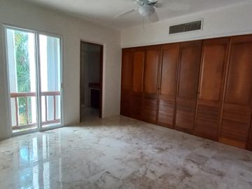 Excelente Oportunidad Venta Depto en Cancún Isla Dorada