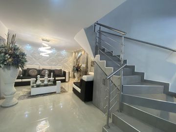apartamento en venta en primero de mayo. Cod V9190335