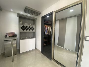 apartamento en venta en primero de mayo. Cod V9190335