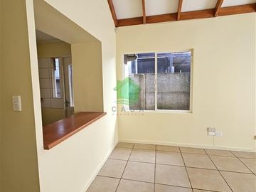Casa en arriendo de 3 dorm. en Valdivia