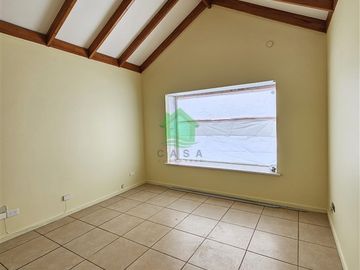 Casa en arriendo de 3 dorm. en Valdivia