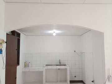 Dijual Rumah Lebar 9m Terawat Sambikerep Indah Surabaya Barat