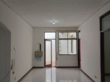 Dijual Rumah Lebar 9m Terawat Sambikerep Indah Surabaya Barat