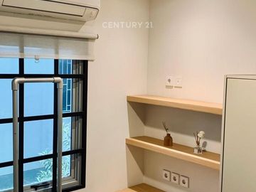 Dijual Rumah Kos Eksclusive Harga Menarik Di Vanya Park Bsd