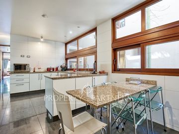 Elegante y exclusivo penthouse, San Damian