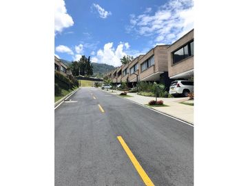Venta Casa, La Calleja Envigado