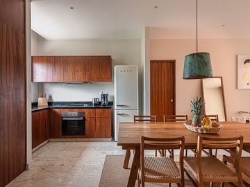 Lujoso Penthouse de 2 Recámaras en venta en Aldea Zamá