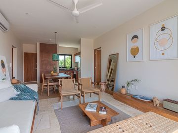 Lujoso Penthouse de 2 Recámaras en venta en Aldea Zamá