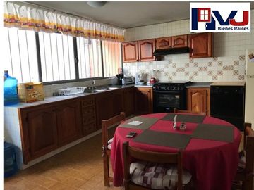 HERMOSA CASA EN VENTA DE TRES RECAMARAS EN MURILLO VIDAL XALAPA VERACRUZ