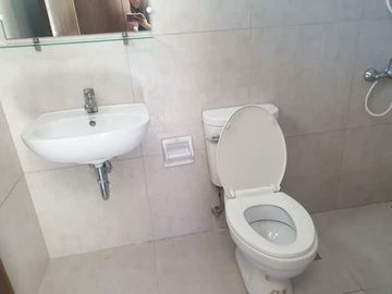 1 BR Spacious Condo for Rent in Subangdaku Mandaue near Mabolo City