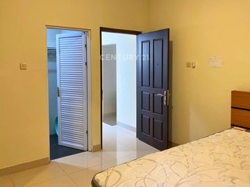 Rumah Full Furnish Di Perumahan Tegalrejo Dengan One Gate System