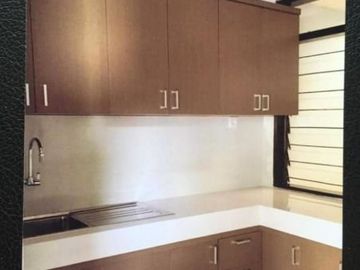 Rumah Hook Klampis Harapan, Strategis Hadap Selatan-Barat (Hook)