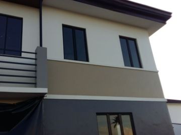 Ready to Occupy Townhouse w/ large lot area in Lapulapu Cebu