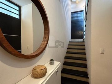 Casa (tipo departamento Duplex) en venta en Juriquilla
