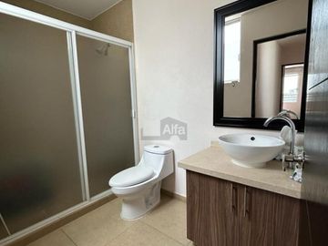 Casa (tipo departamento Duplex) en venta en Juriquilla