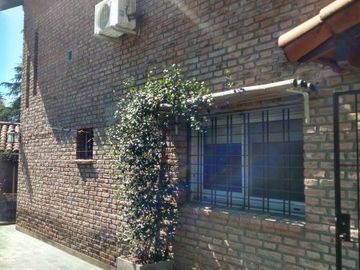 NUEVA TASACION HERMOSA CASA EN PARQUE LELOIR