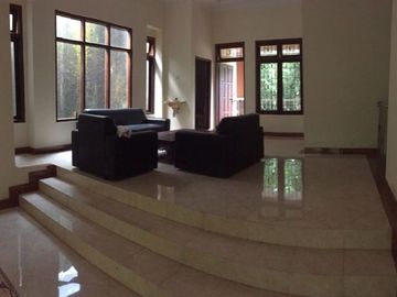 Dalam Lingkungan Nasionalis dan Asri Rumah Jogja 5 menit kolam renang tirtasari Sleman