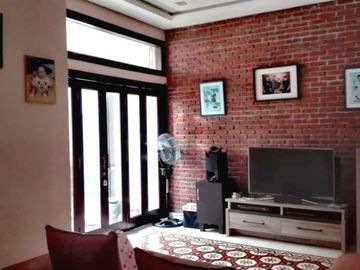 RUMAH KLASIK CISEDANE WONOKROMO DKT SUNGKONO, SUTOS