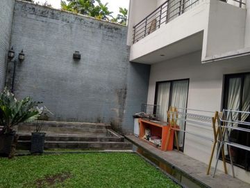 Rumah idaman minimalis modern Kompleks Kopo Permai II