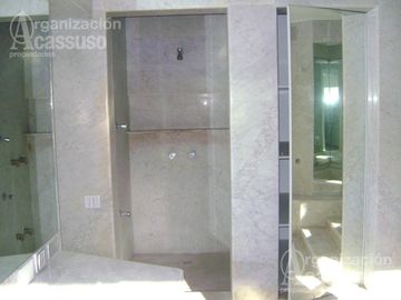 Casa en Venta - Martínez - Av. Libertador al Río