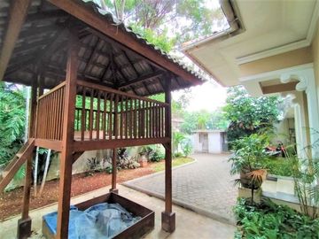 For Rent Single House at Kemang & Condition Semi Furnished HSE-A0360