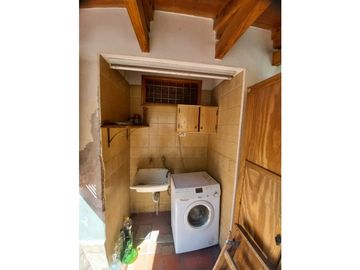 VENDO CASA GRANDE EN CUARTA SECCION DE CIUDAD  MENDOZA