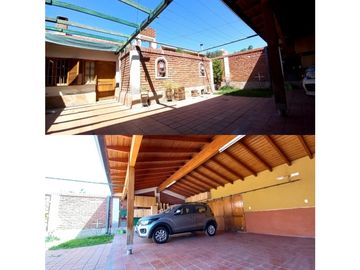 VENDO CASA GRANDE EN CUARTA SECCION DE CIUDAD  MENDOZA