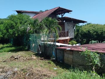 casa en venta en palmarito. Cod V104068
