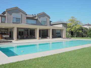 Casa en San Jorge 4 dormitorios