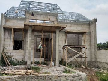 Rumah Strategis di Kawasan Wisata Pakuhaji Bandung Barat Dekat ke Kolam Renang Tirta Mulya