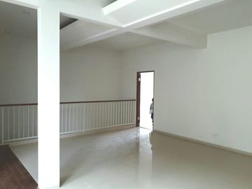 Rumah Baru Siap Huni di Puri Bintaro Sektor 9