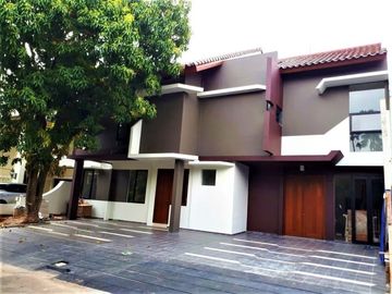 Rumah Baru Siap Huni di Puri Bintaro Sektor 9