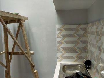 Rmh siap huni 2 lantai murah dibeji,depok