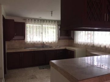 Spacious Three Bedroom House for Sale in Angeles City