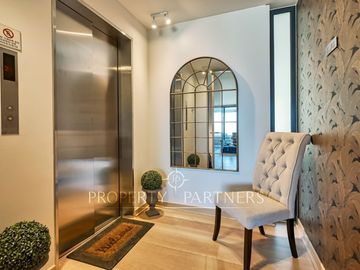 Moderno departamento con gran cocina en San Carlos de Apoquindo