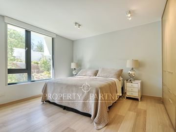 Moderno departamento con gran cocina en San Carlos de Apoquindo