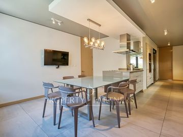 Moderno departamento con gran cocina en San Carlos de Apoquindo