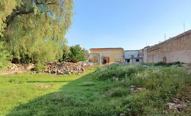 Casa en VENTA ideal para inversionistas en el Centro Histórico de Querétaro.