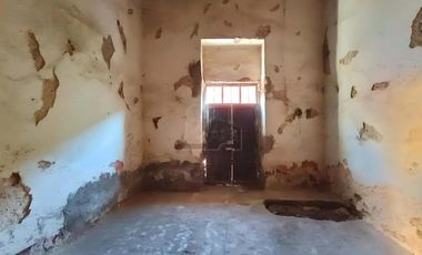 Casa en VENTA ideal para inversionistas en el Centro Histórico de Querétaro.