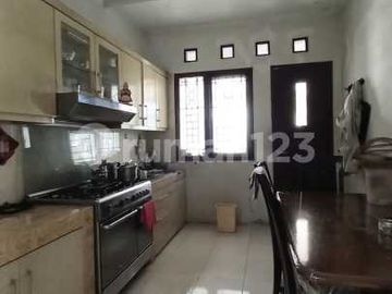 Rumah Asri di Permata Ekstension Bintaro Sektor 9