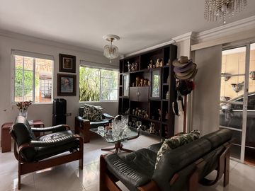 HERMOSA CASA EN VENTA EN CAÑAVERAL COUNTRY – ETAPA III | FLORIDABLANCA. Cod V15333