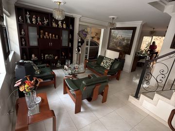 HERMOSA CASA EN VENTA EN CAÑAVERAL COUNTRY – ETAPA III | FLORIDABLANCA. Cod V15333