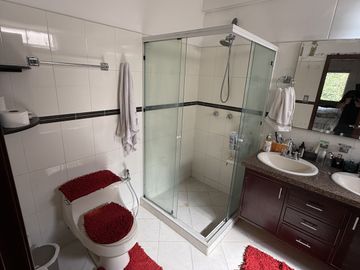 HERMOSA CASA EN VENTA EN CAÑAVERAL COUNTRY – ETAPA III | FLORIDABLANCA. Cod V15333
