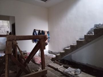 2 UNIT SAJA, RUMAH MURAH 2 LANTAI, DEKAT BANDARA ABDUL RACHMAN SALEH DI MALANG