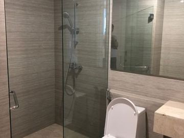 JUAL RUGI, Murah Apartemen La RiZ MANSION Pakuwon Indah, Harga ciamik