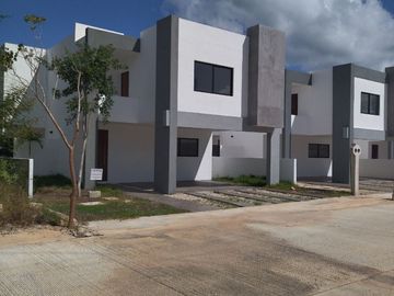 CASA EN VENTA MERIDA RESIDENCIAL TAMORA
