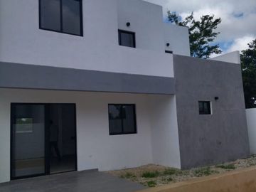 CASA EN VENTA MERIDA RESIDENCIAL TAMORA